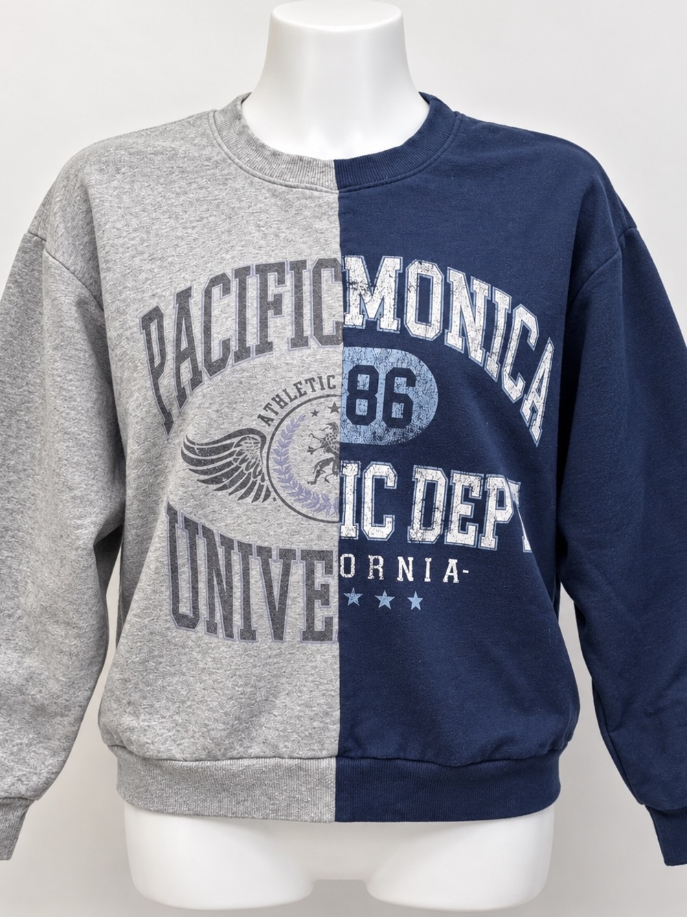 Oversized Colorblock Graphic Sweatshirt Women’s XL Gray Navy